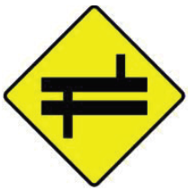W 021R Staggered Crossroads Ahead at Dual C'way – Right