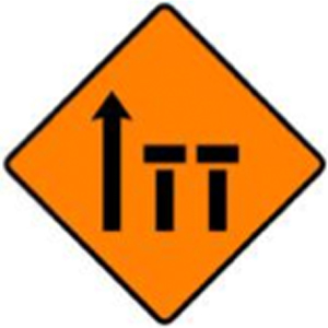 WK-044-Two-Offside-Lanes-(of-Three)-Closed
